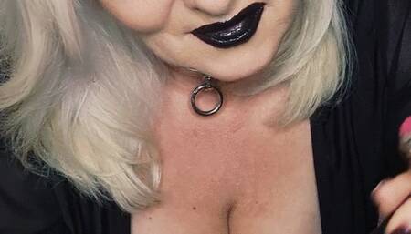Smoker Mistress Joan has a gift for you, you get to watch her dominating and demanding as she smokes her Eve 120, make up her lips black, lick her spit off the floor and worship her for it and say thank you