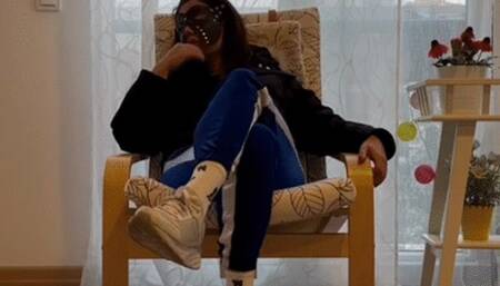 NO MISTAKES IN MY WORLD , UNDERTAND BITCH FULL-HD