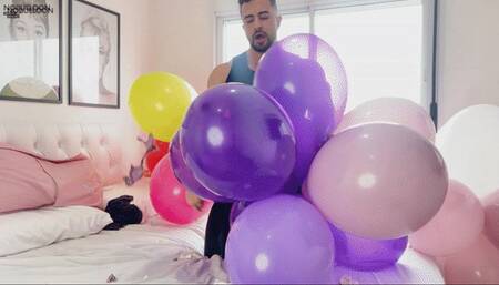 Play with legging and cluster balloon