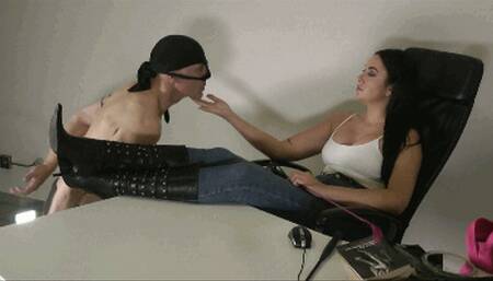 LadyKatharinasBootsCleaning (WMV)