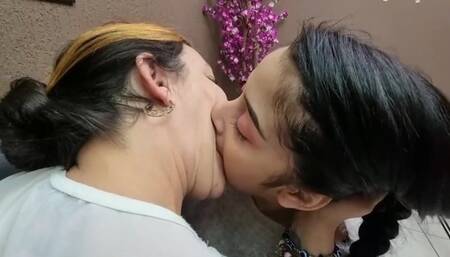 MILF KISSES TEEN - VOL # 199 - HERA x CATITA LOLLIPOP - FULLVIDEO - MF FEB 2023 - never published - EXCLUSIVE GIRLS MF