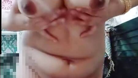 Pakistani girl masturbating on webcam