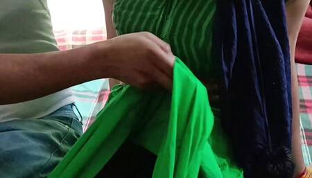 Hot Sexy Desi Bhabhi Ne Pahli Baar Devar K Sath Chut Chuda Karayi