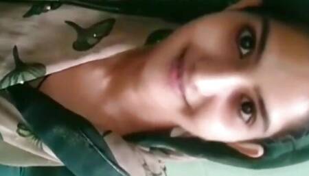 Papa ki pari ki uske boyfriend ne  jabardasti chudai kar di, Indian hot girl Bobby bhabhi sex video