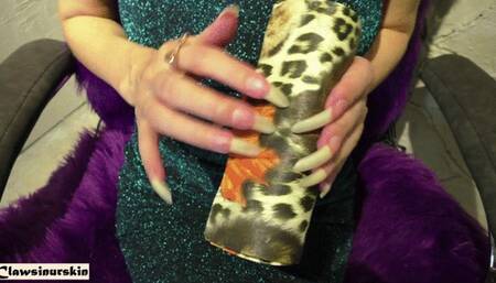 Nails In Action - and again Scratching