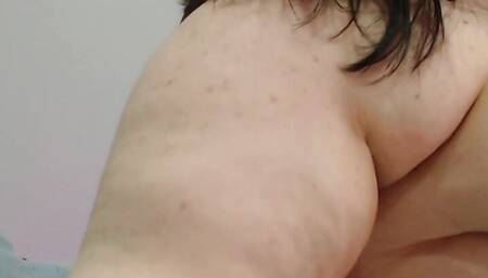 Sexy and hot bbw camgirl