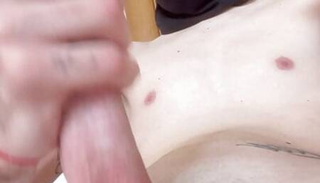 Hot guy cumming on stomach