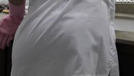 MAMACITAZ - Dyke Latina Maid Maria Antonia Alzate Enjoys Twat Licking And Scissoring