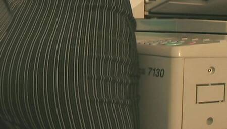 Georgia Peach And Goldie Coxx Get Laid In The Conference