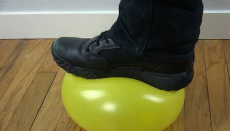 Yellow balloon 0001 03052023