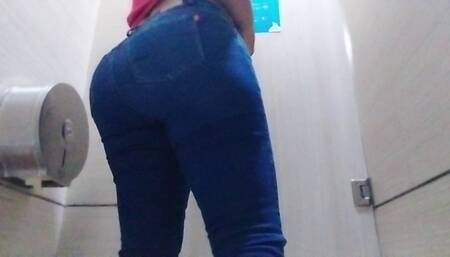 CAMERA IN PUBLIC BATHROOM IN SHOPPING CENTER