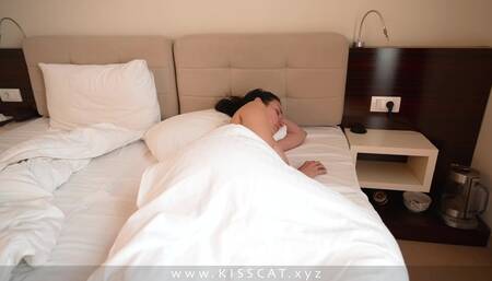 step son cum on mom's face?! ???? stepmommy woking up in surprise fuck with facial ???? sperm play