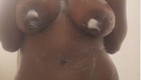 Soppy boob pressing video of Teenage girl