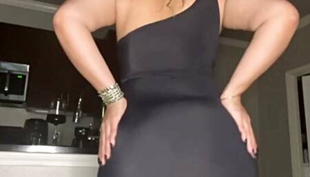 MILF CACHONDA EN LA NOCHE