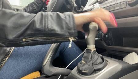 Cranking '07 Honda Civic in Kiara Mules