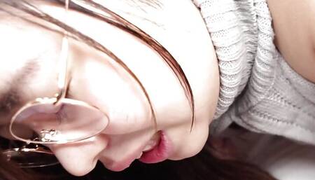 Asian chubby glasses girl Noa Makino had steamy sex.