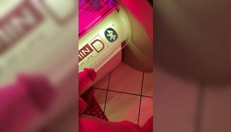 Solarium urinate