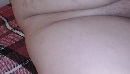 Bareback sex with a big boobed BBW married woman ends as balls deep breeding creampie - Milky Mari