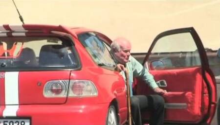 Watch easy-on-the-eyes missy's trailer