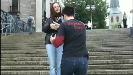 Dainty floozy - teen clip - German Pickups