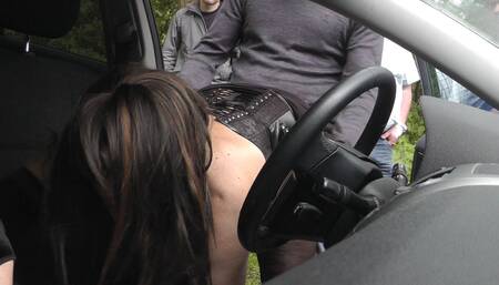 I got fucked and creampied by lots of strangers at the rest area