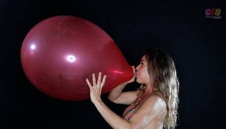 Emma Jean's First Blow to Pop Balloons B2P 4K (3840x2160)