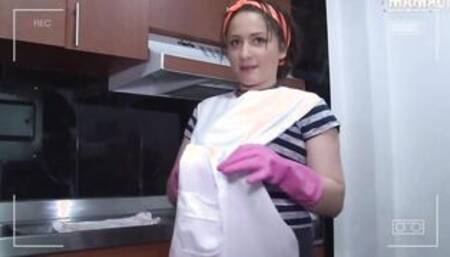 MAMACITAZ - Hardworking Latina Maid Has beauty POV Sex