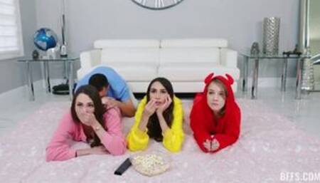 Dani Damzel, Dakota Burns & Natalia Nix – Brother Crashes Slumber Party