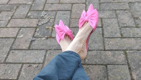 Shoe fetish and skinny feet while dangling in public