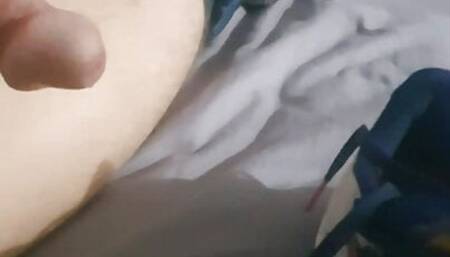 Cumming in my girlfriends sneakers