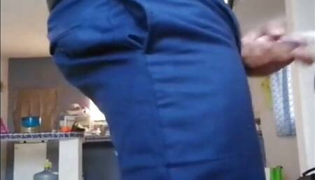 Pakistani daddy cumshot in his office