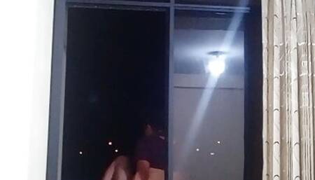 Me meto consolador en publico