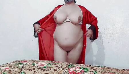 Egyptian Muslim Hijab Bbw Fucking a Dildo in Doggystyles with clear urdu&hindi audio