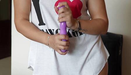 Horny Arab Woman Solo Masturbating