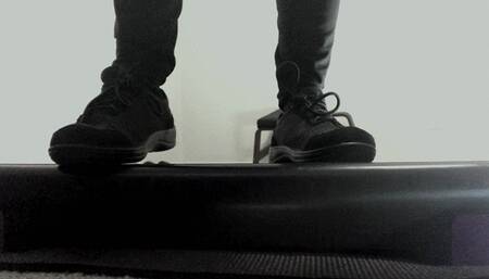 tiny spying on giantess workout