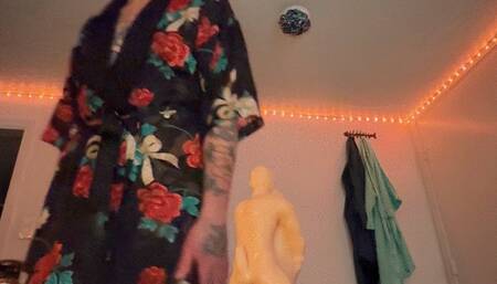 Horny Giantess uses shrunken man as her personal fucktoy!