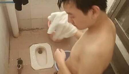 daddy bathing 17