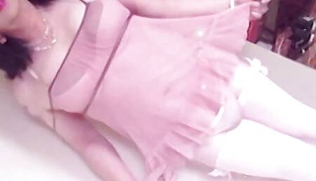 Kellystar518 - Showgirl wife in Lingerie and Heels