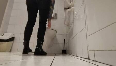 FART MachineGun at work next to BOSS office