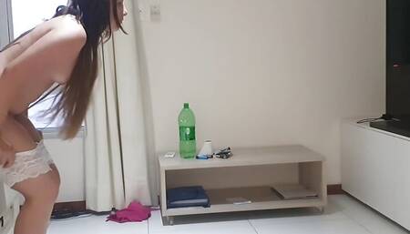 latina big ass change wet panties