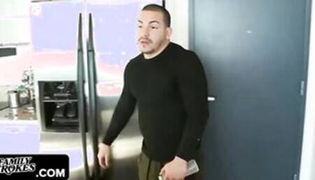 Blonde Barely Legal Sucks Gigantic Stepbro’s Juicy Penis