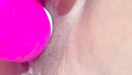 Amateur Indian Desi Aunty Alone at Home, Morning Hairy Pussy Masturbation