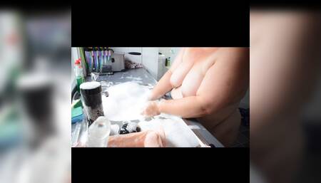 Bbw whore Washing toys