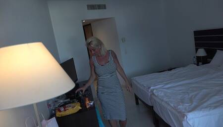 Urlaubsflirt fickt fremd ! Creampie - Holiday flirt fucks strange! creampie