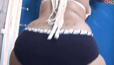 Black bitch with a long booty getting a cunt cummed