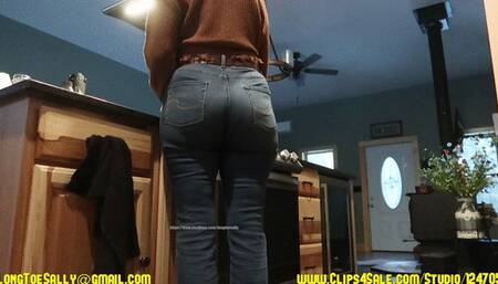 Levi's in the kitchen Pov1 Part 2