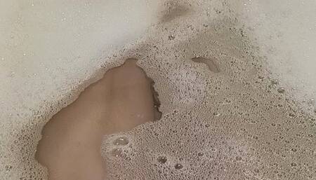 French toes in bubble bath