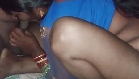 Rat me padosan bhabi ke sath sex kiya indian