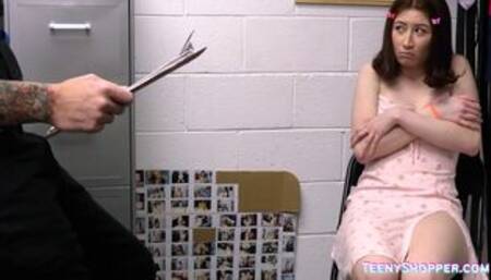 Aria Valencia and cop Clarke fucking