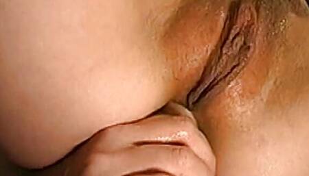 She hides and devotes herself to her ass penetrated by a sex